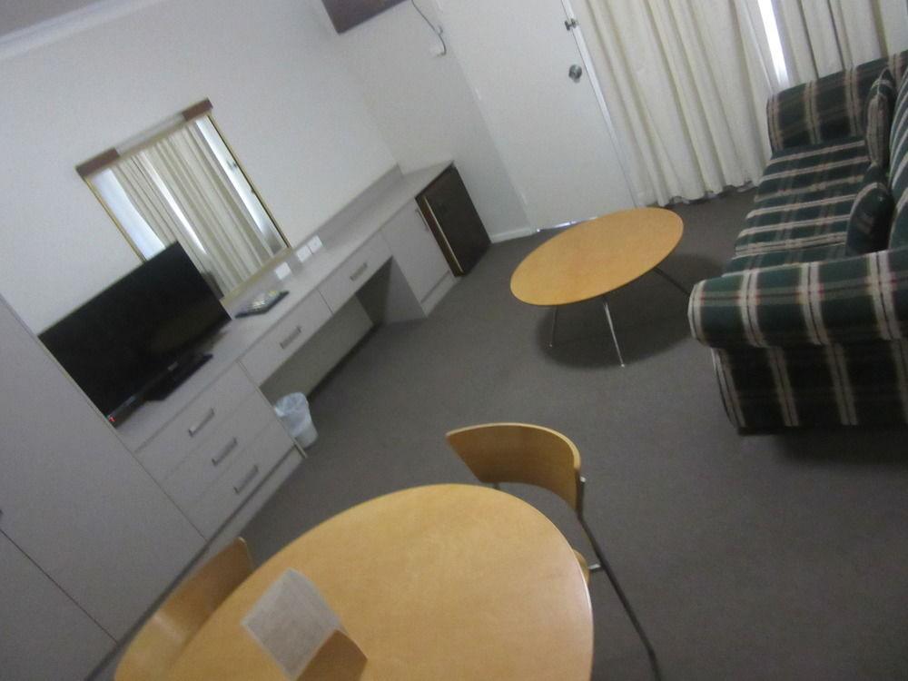 El Toro Motel Warwick Farm Kültér fotó