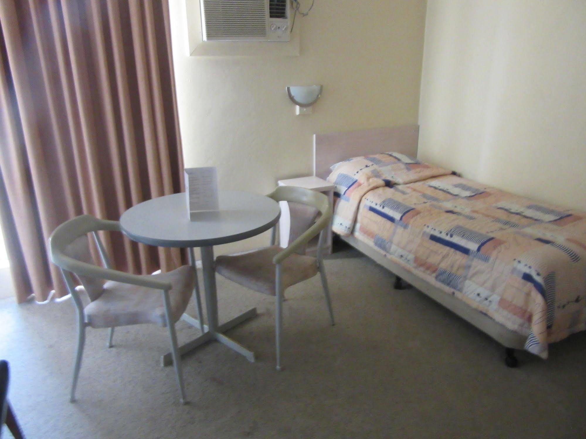 El Toro Motel Warwick Farm Kültér fotó