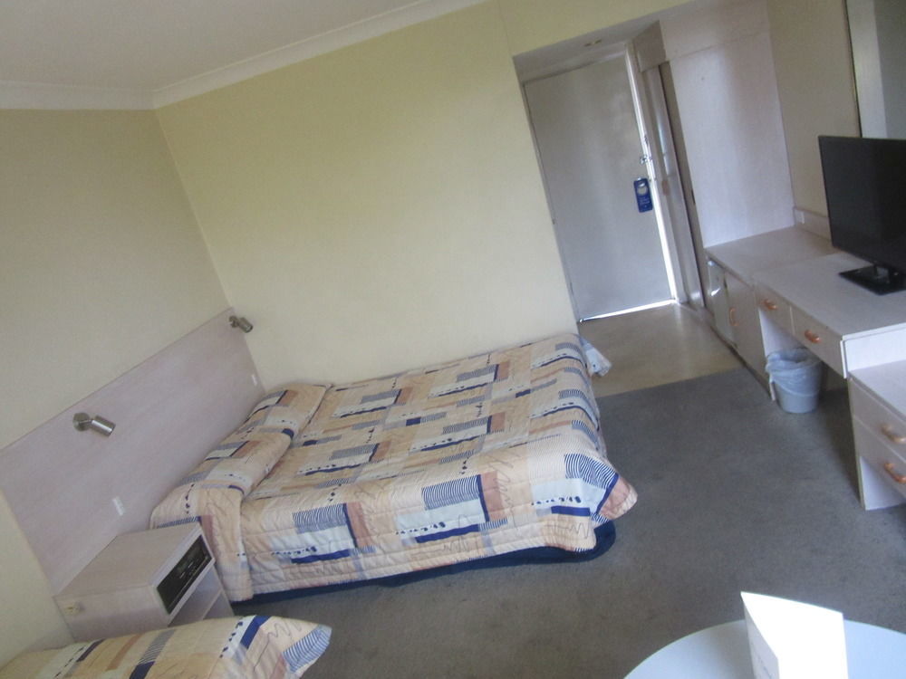 El Toro Motel Warwick Farm Kültér fotó