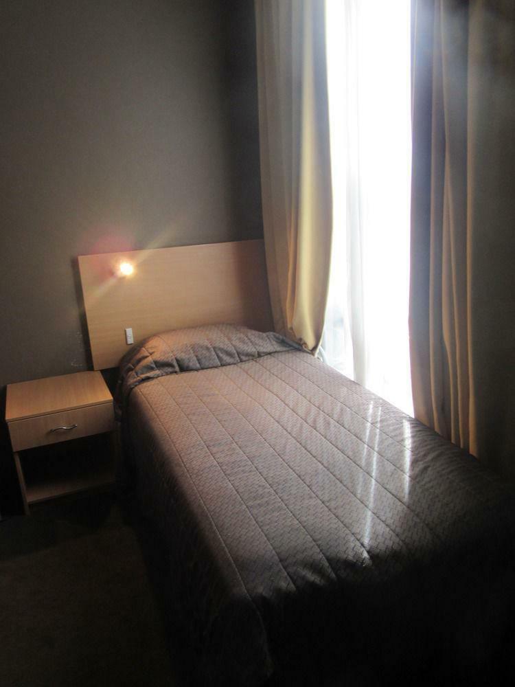 El Toro Motel Warwick Farm Kültér fotó